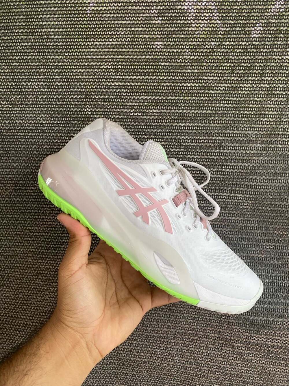 ASICs resolution gel white pink green